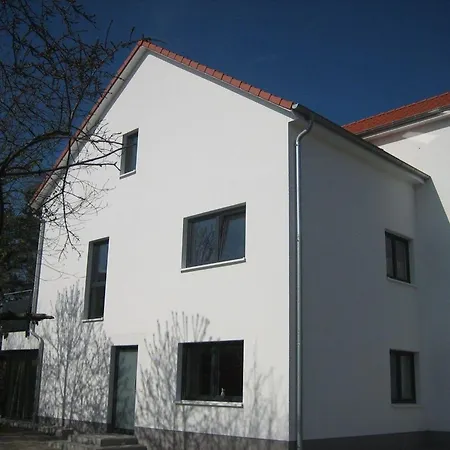 Appartement Modern Eingerichtete Mit Balkon In Zentraler Lage *