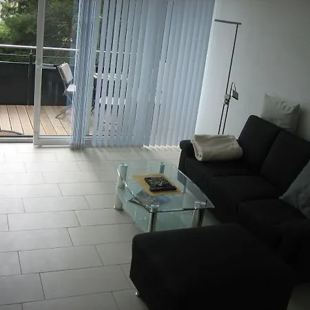 Appartement Modern Eingerichtete Mit Balkon In Zentraler Lage